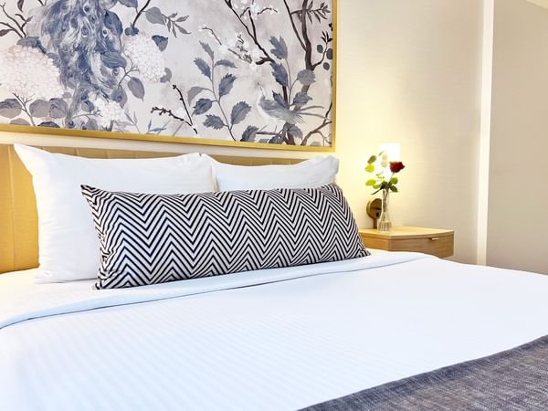 King Room at Warwick Allerton Chicago