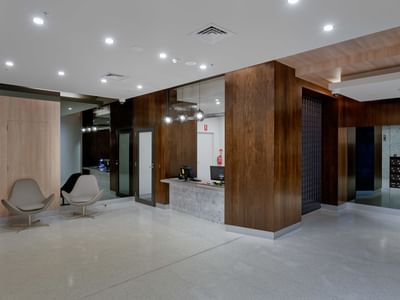 On Lonsdale Reception