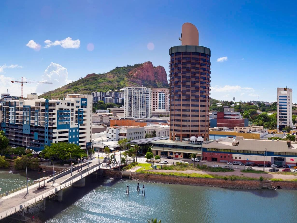 Distant view of the Hotel, bridge & city near Grand Chancellor Townsville