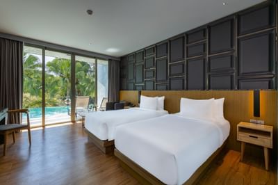 Deluxe Pool View