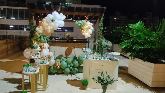Party decoration with balloons outdoors at 3C Hotels