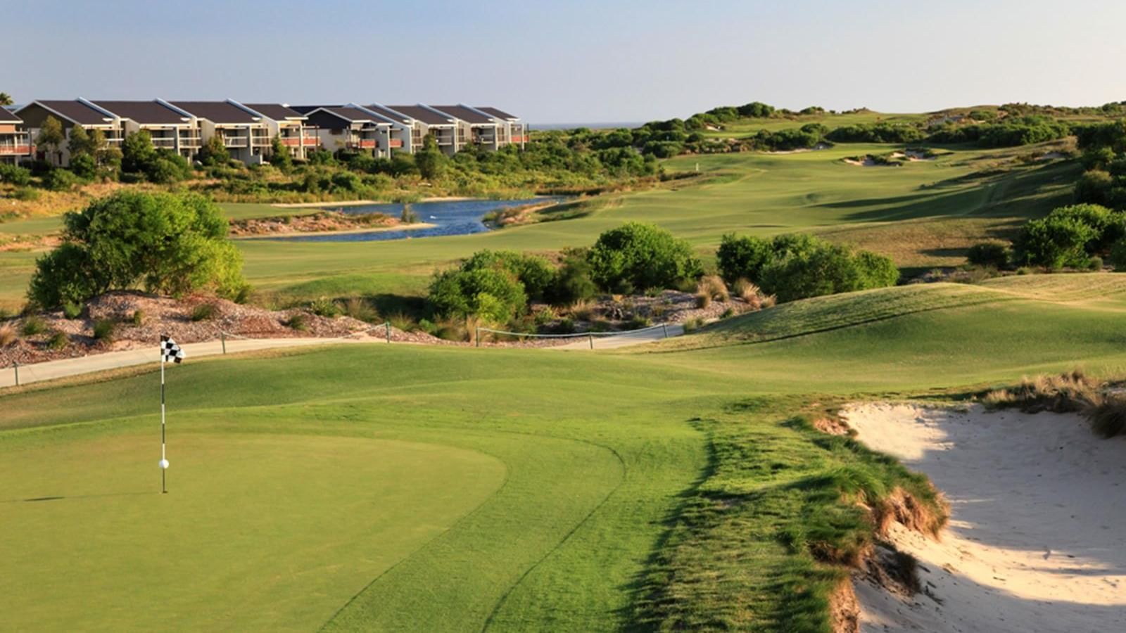 Golf at Pullman Magenta Shores Resort