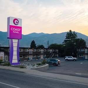 Exterior of Coast Penticton Hotel