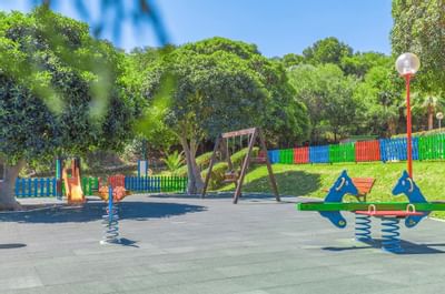 Los Amigos Beach Club Children's Outdoor Playarea