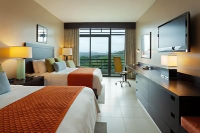 Habitación con cama doble