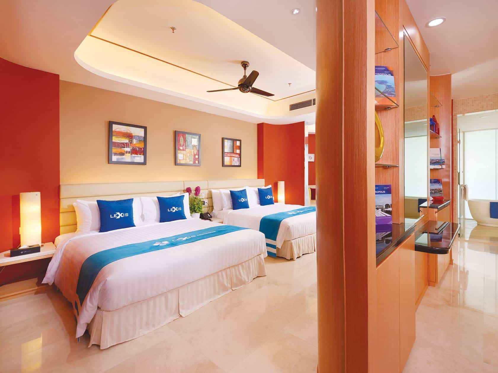 Sky Pool Villa bedroom with 2 king size beds - Lexis Hibiscus® Port Dickson