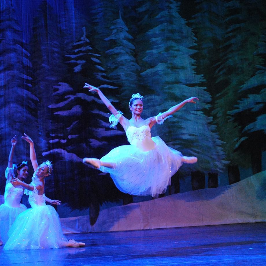 Dancers perform in cultural festival at Viaggio Resort Mazatlan