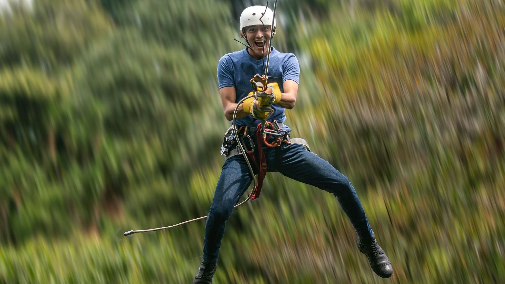 Man enjoying tree guiding activity at Buena Vista Del Rincon