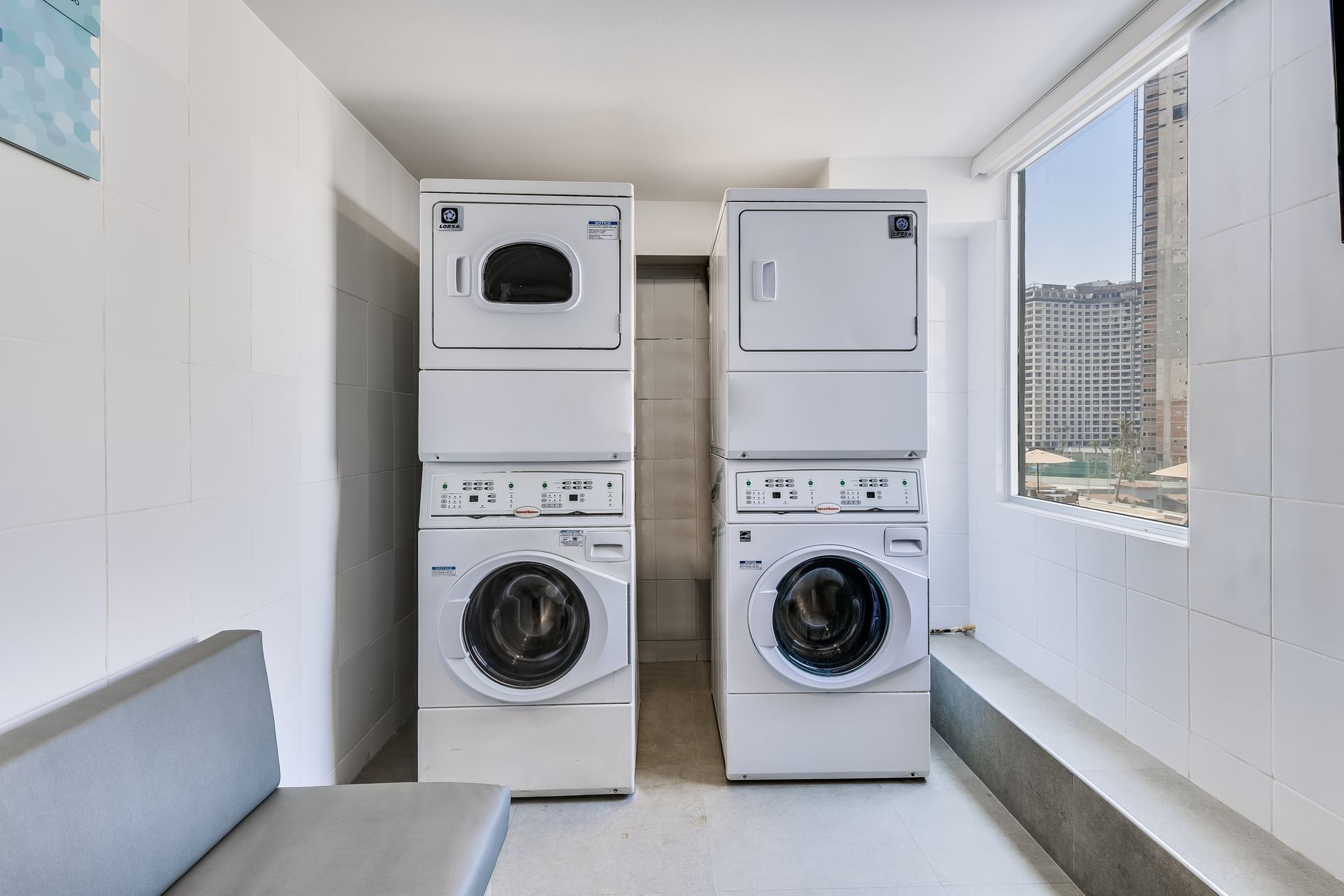 FREE WASHING AND IRONING CENTER