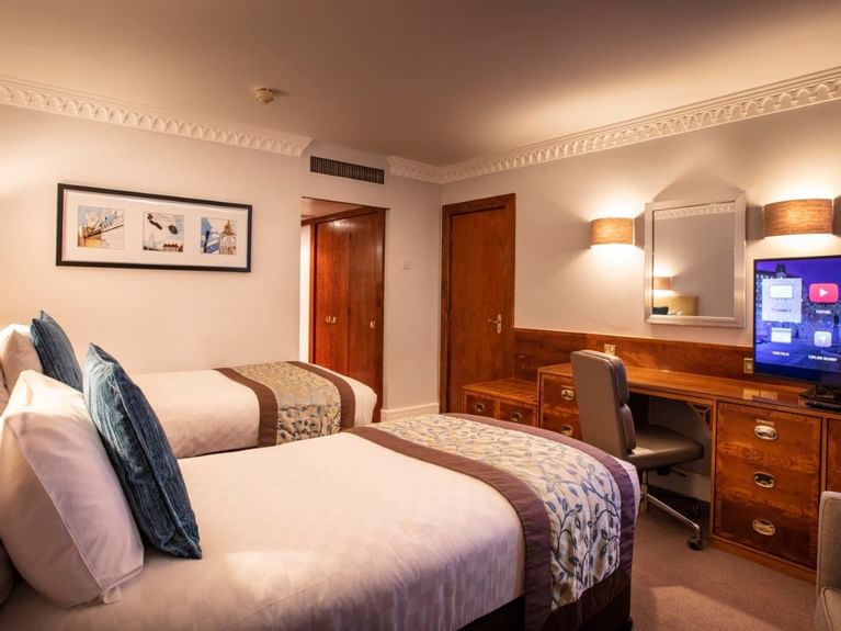 4 Star Standard Twin Rooms The Tower Hotel, London