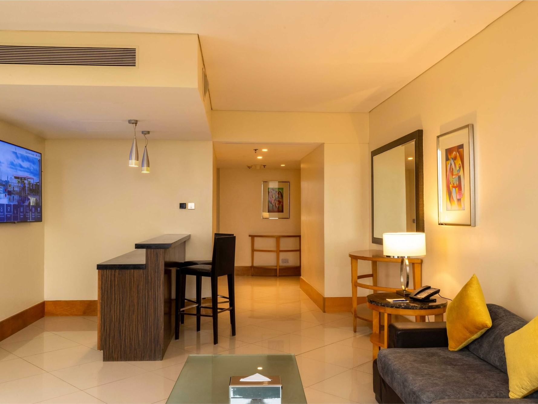 1 Bedroom Ambassador Suite