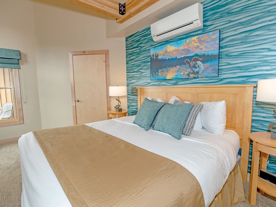 King bed, A/C in Three Bedroom Townhome at Bluefin Bay
