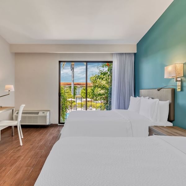 Beds in Executive Room, 2 double at Fiesta Americana Travelty