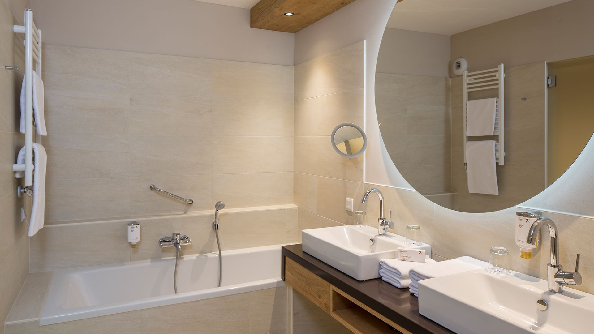 Bathroom, Deluxe Junior Suite at Falkensteiner Hotel Cristallo