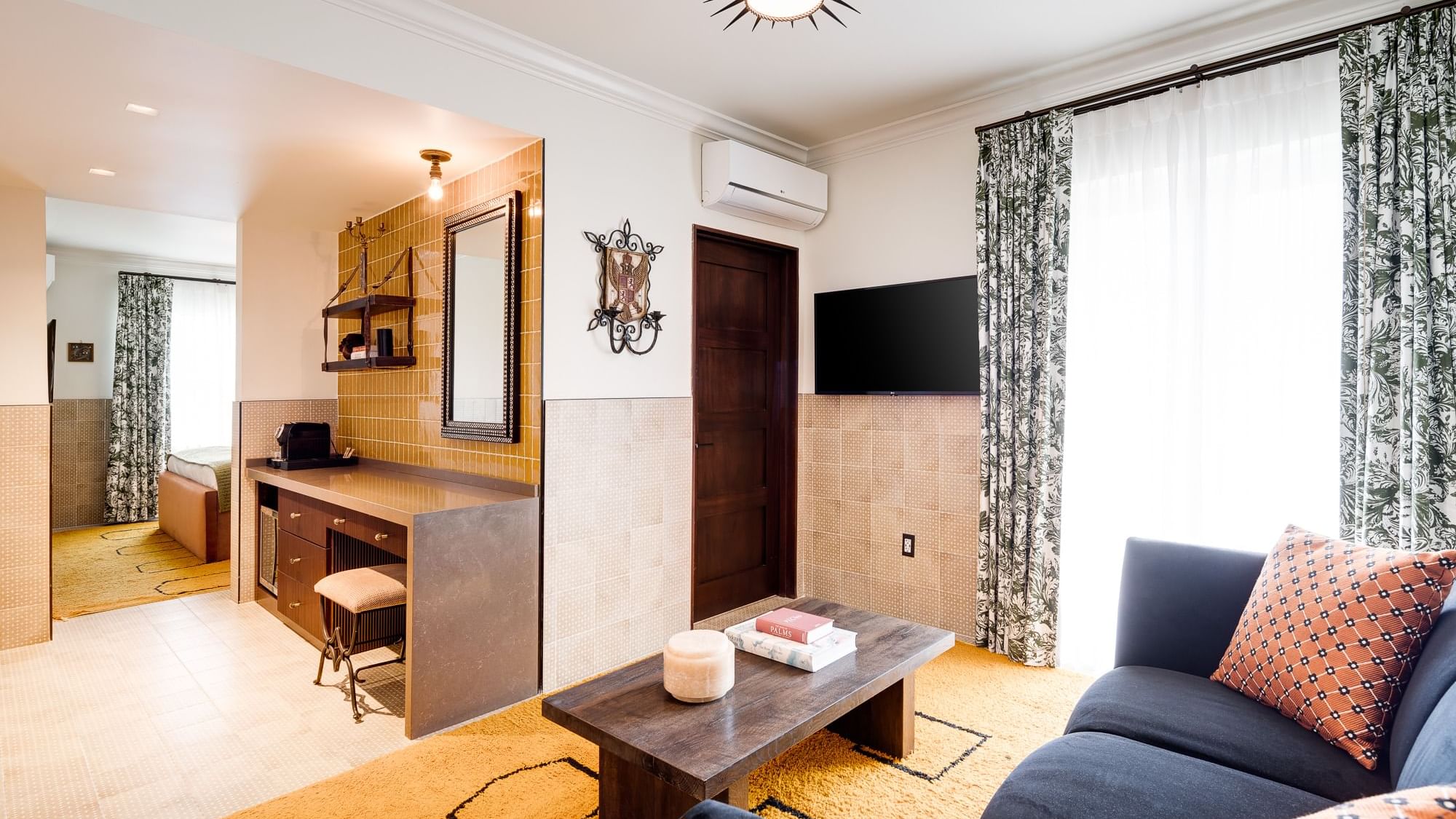 Capone Suite | South Beach Accommodation | Esmé
