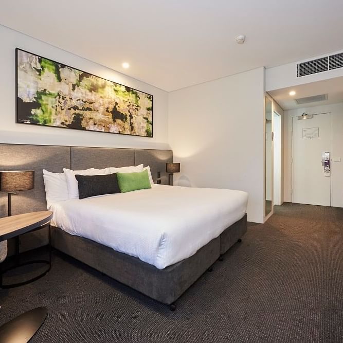 Comfortable room at Mercure Penrith Hotel Australia