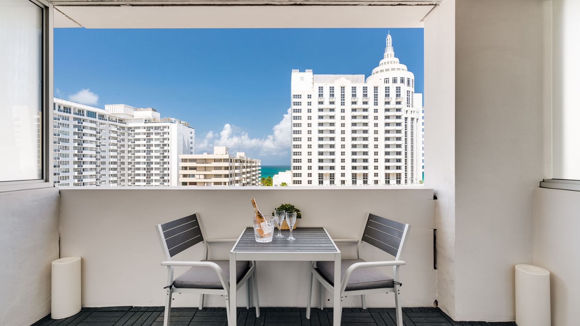 Premier Plus Partial Ocean View King With Balcony Berkeley Shore