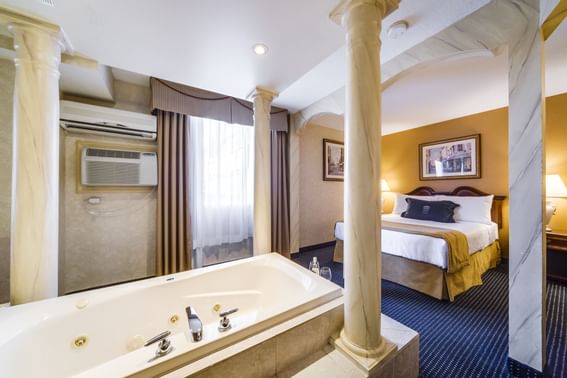 luxury suite - monte carlo inns with jacuzzi