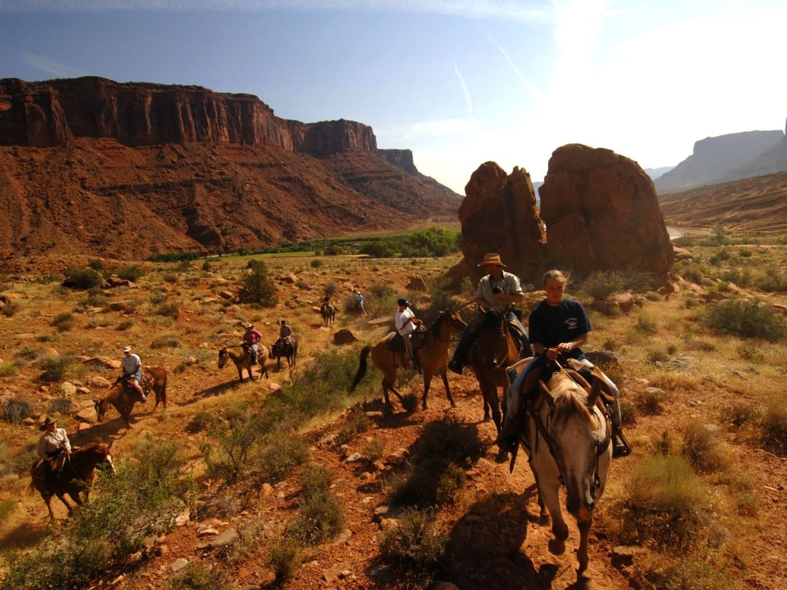 Horseback Riding Red Cliffs Lodge