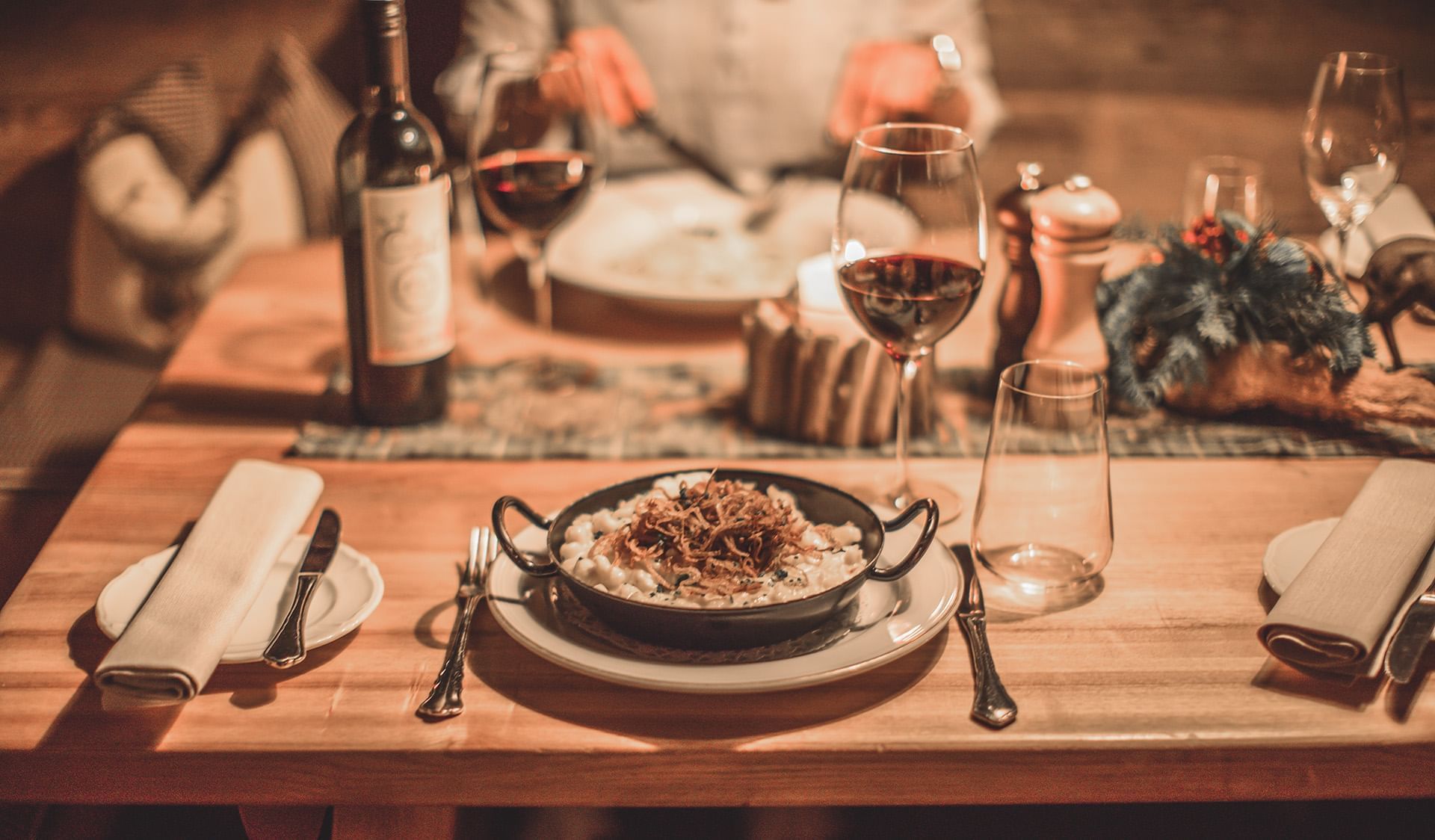 Erlebnisrestaurant Tirol Via Mala Hotelliebes Rot Flüh