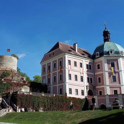 The exterior of Becov Castle & Chateau, Falkensteiner Hotels