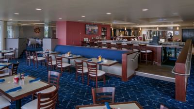 Quarterdeck restaurant and Bar view at Bay Club Hotel