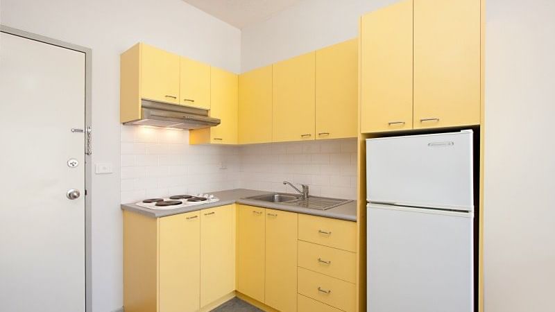 UniLodge 570 Swanston_Two bedroom apartment small - kitchen