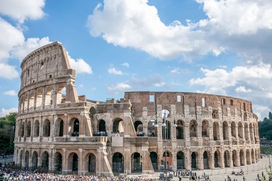 Colosseum in Rome near Residenza Frattina