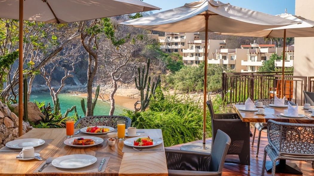 An open dining area at Terraza Rest at Celeste Beach CC Hotel