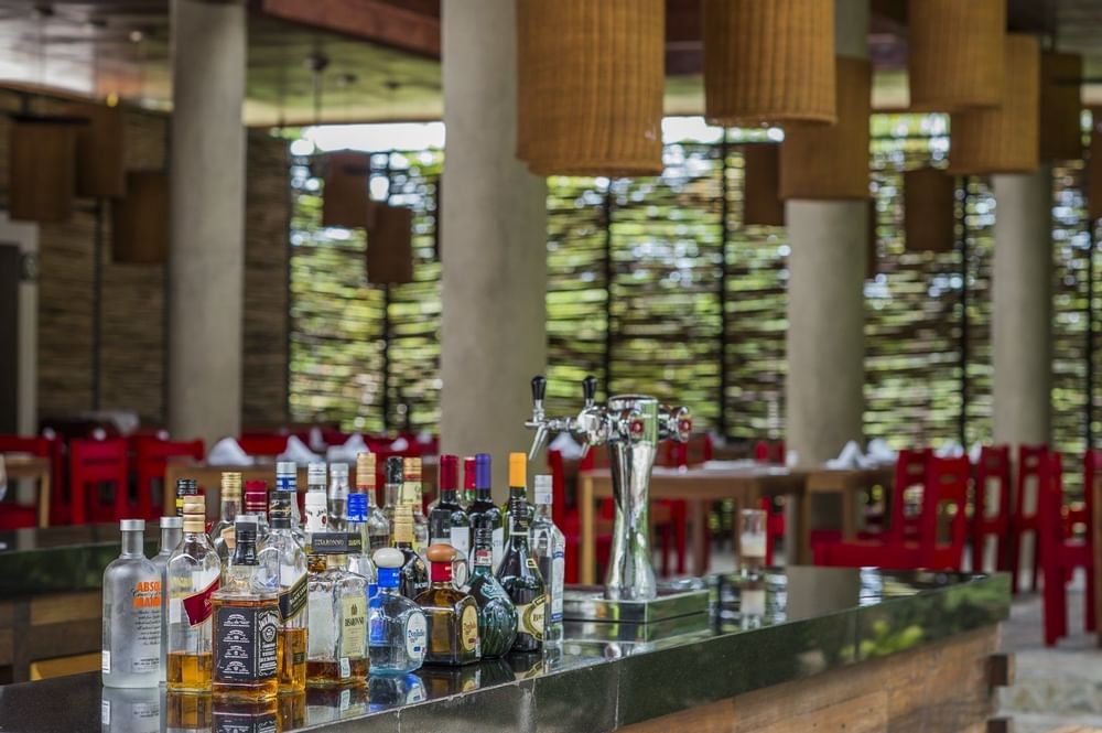 Vista del Lobby Bar en The Explorean Cozumel
