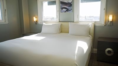 standard room bed