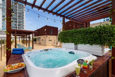 hotel con jacuzzi cartagena