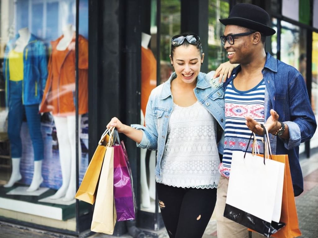 Couple is Shopping at Monte Carlo Inn Vaughan Suites
