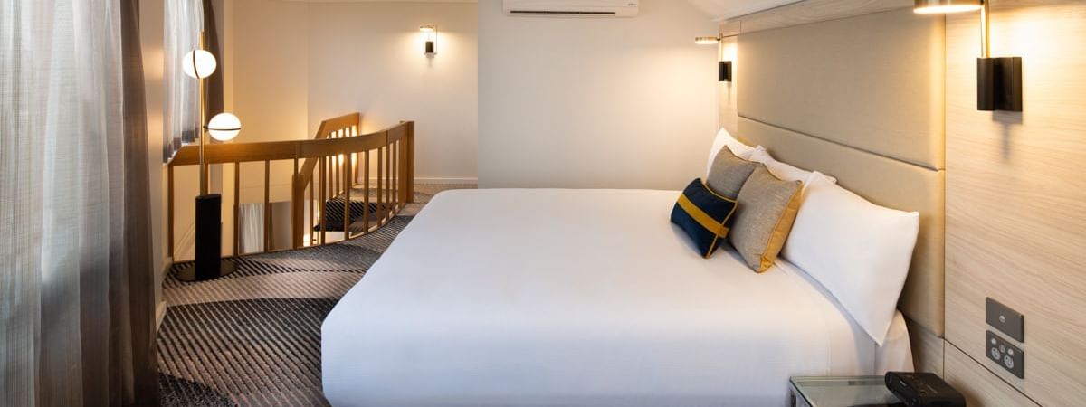 King Spa Suite guest bedrooms