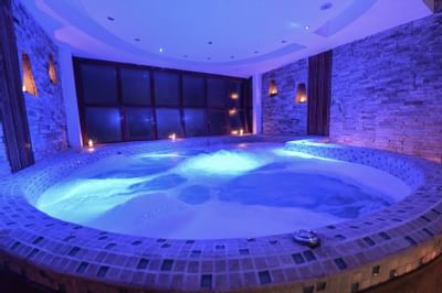 indoor hot tub