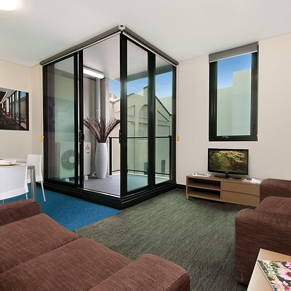 Student Living Edge Apartments – East End lounge and balcony