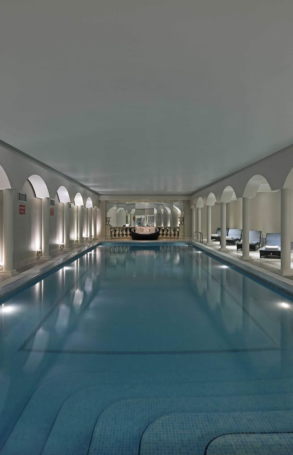A large indoor pool at Hotel Emperador Buenos Aires