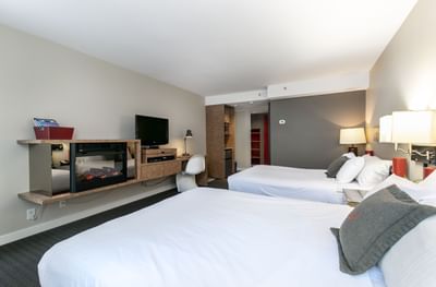 Mountain View Double Queen Room with Balcony, Adara Hotel