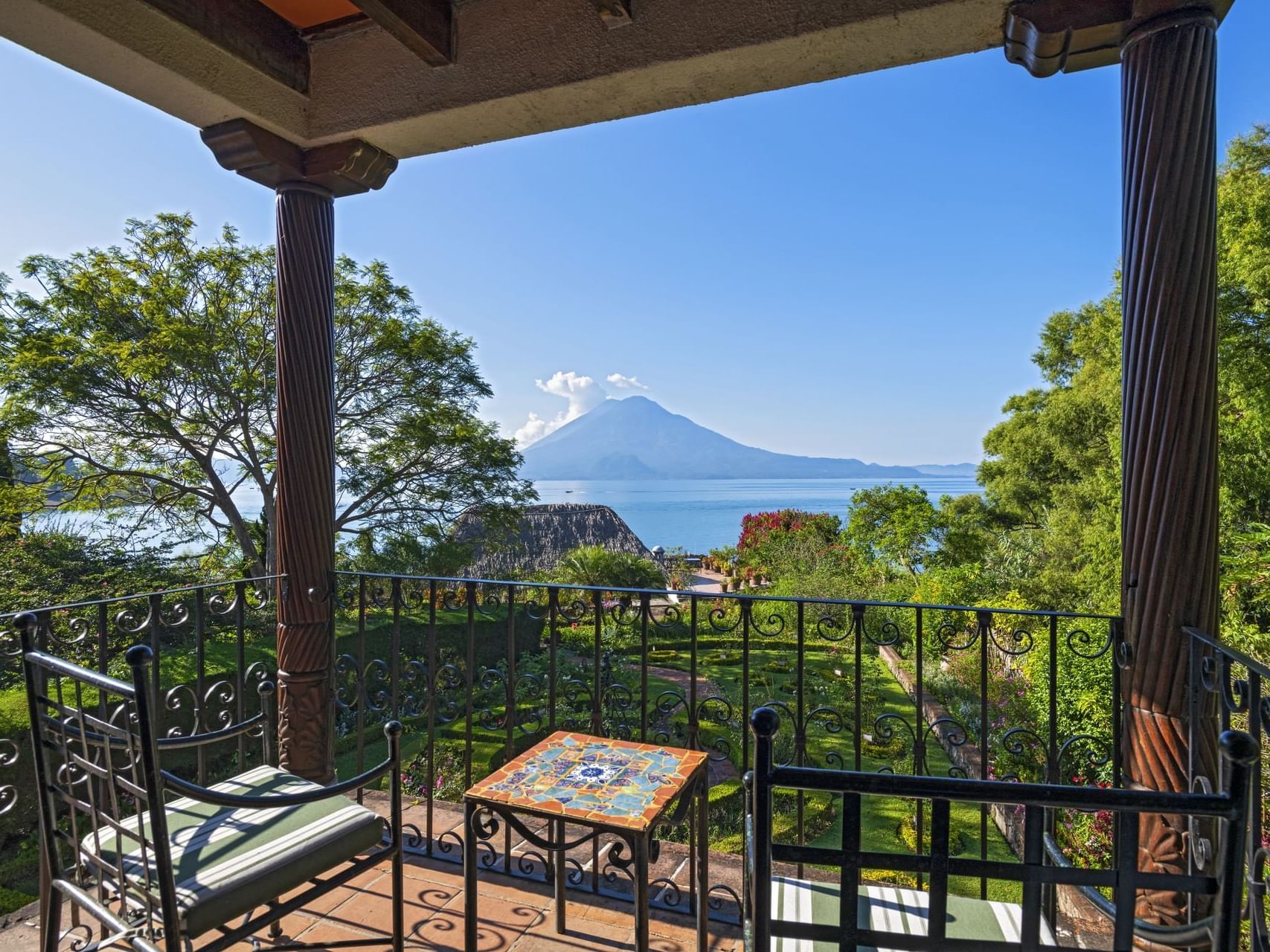 Balcony lounge area, Double Bed Lake Front View, Hotel Atitlan