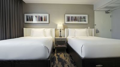 felix hotel chicago parking
