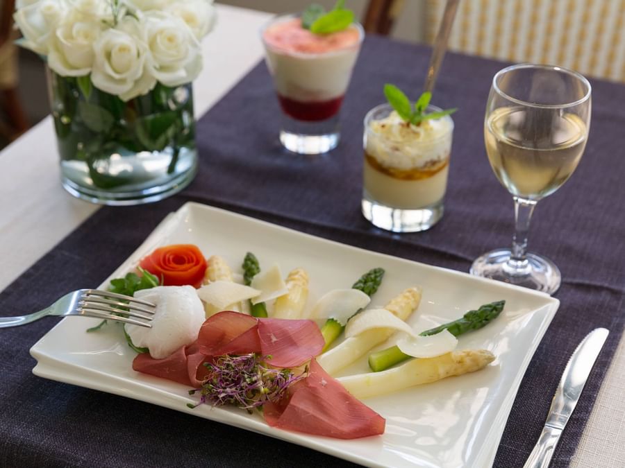 Close up on a balanced dish at Hotel L'Arc-En-Ciel