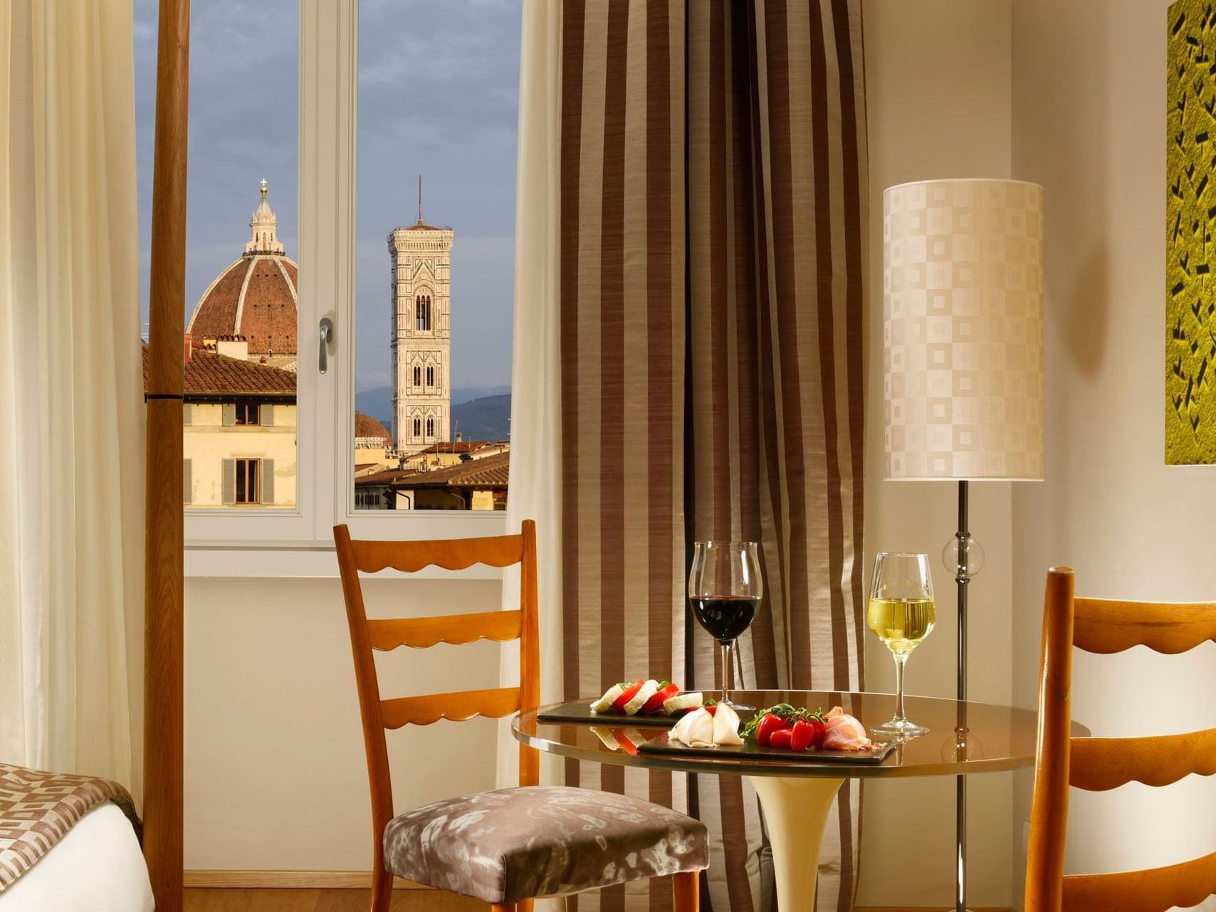 Table in the city view room at Grand Hotel Minerva
