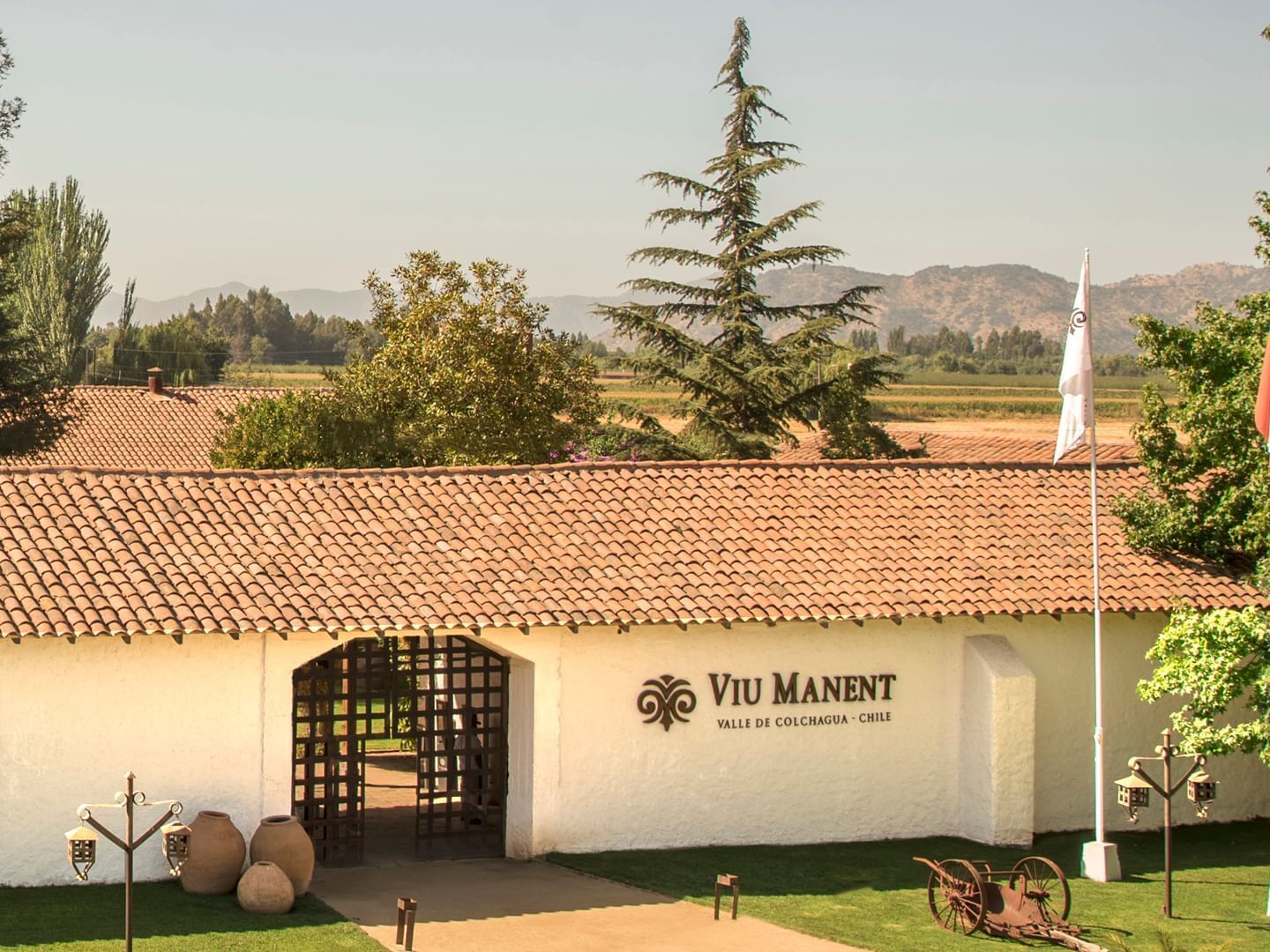 The entrance of Viu Manent Vineyard at NOI Blend Colchagua