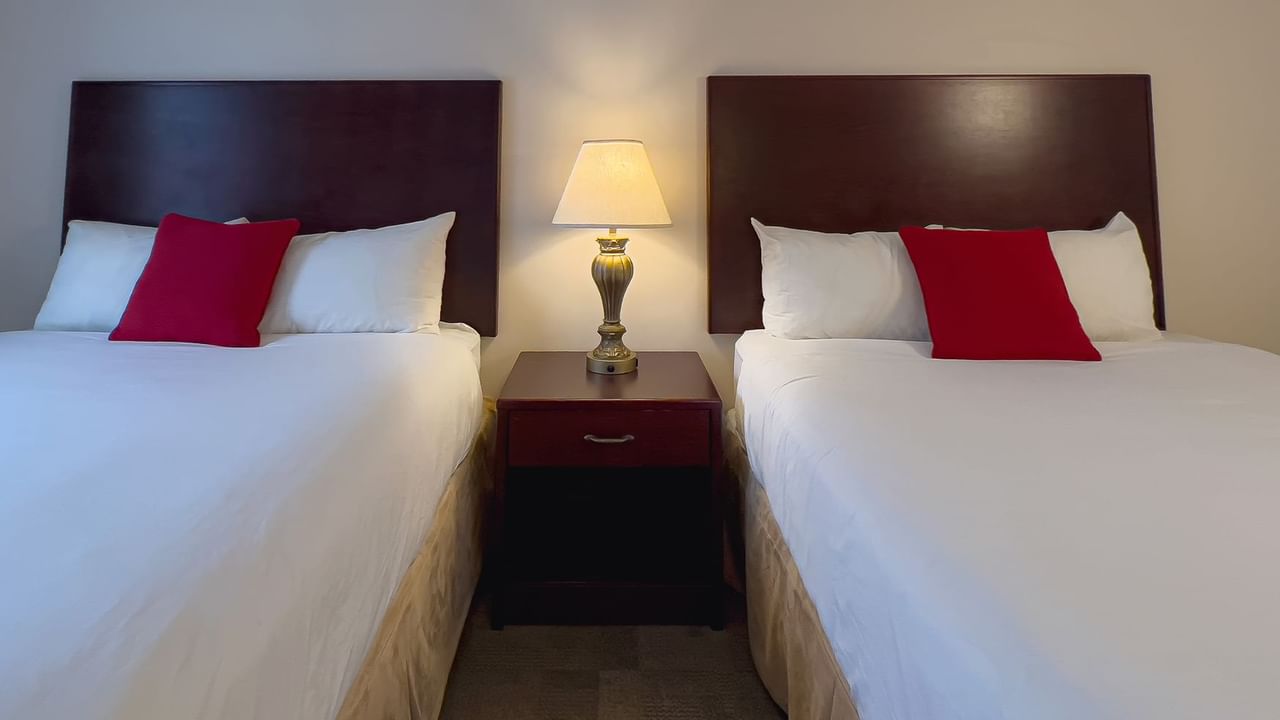 Guestroom with two queen beds