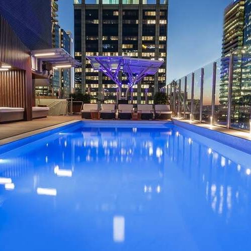 Pool at Pullman and Mercure King George Square Brisbane 