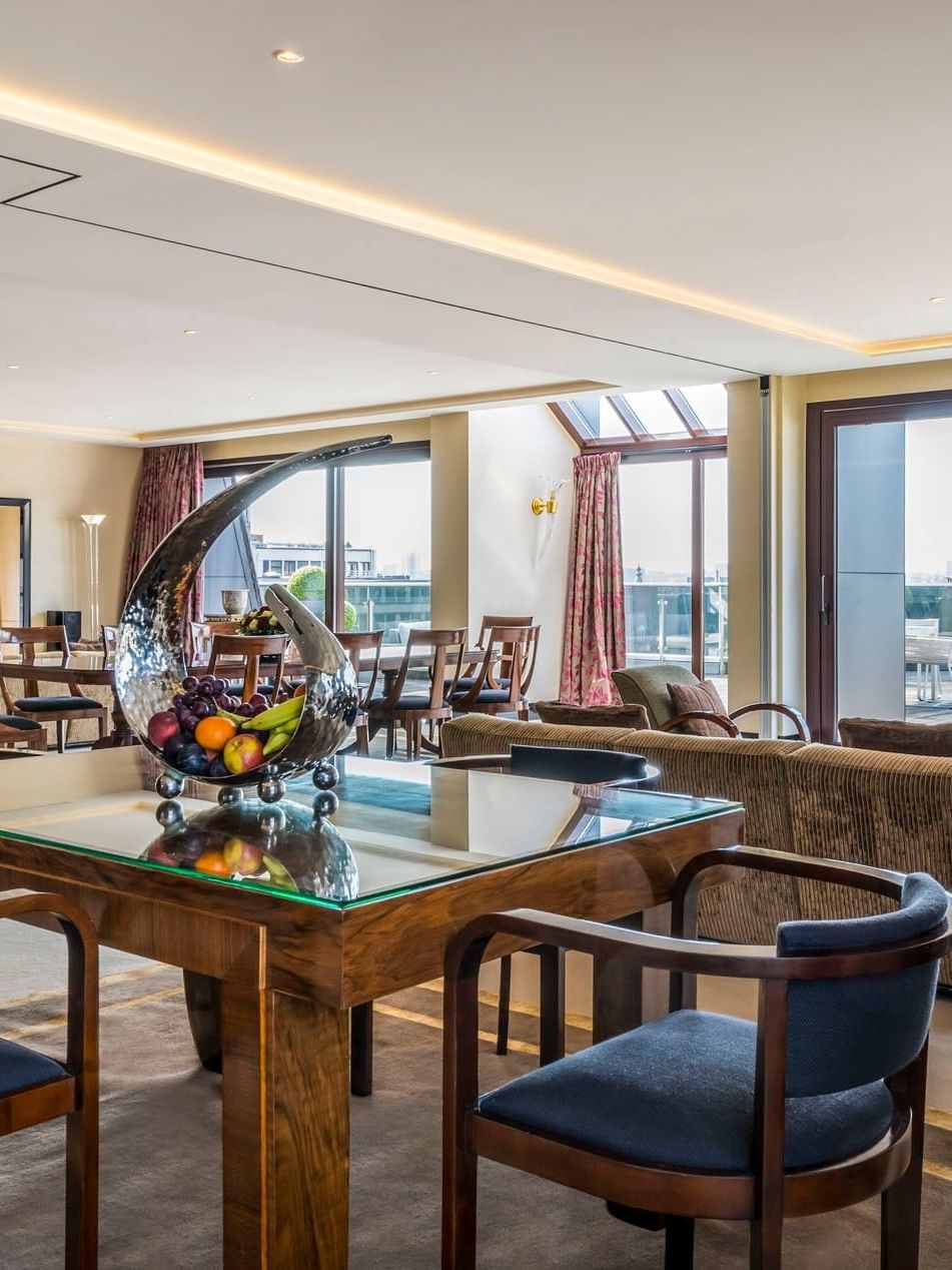 SuiteGrandPlace_Salon_1