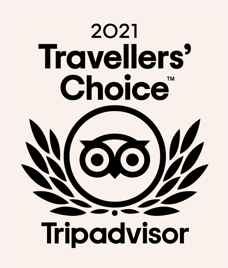 2021 Travellers' Choice logo used at The St. Regis Hotel Vancouver