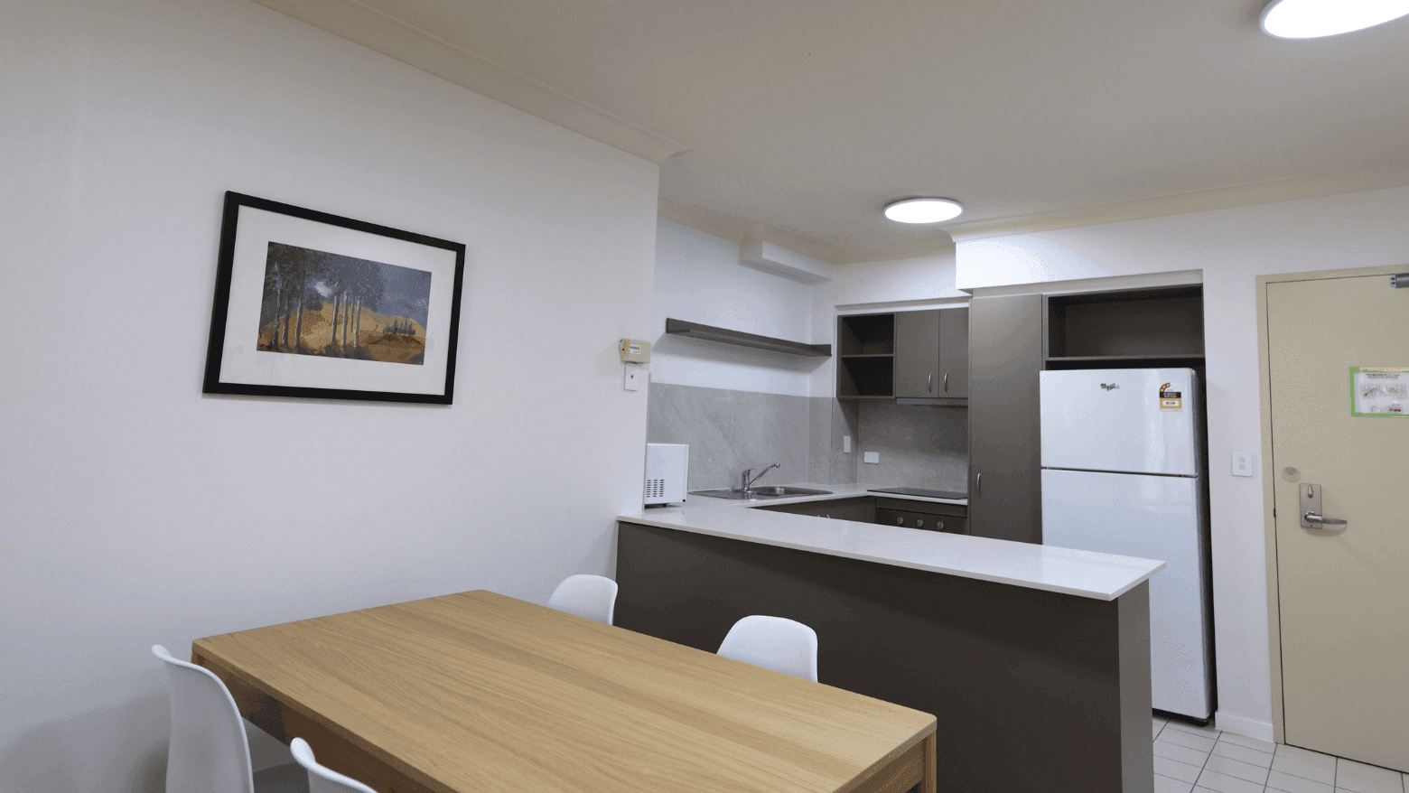 Student Living Manors Kitchen