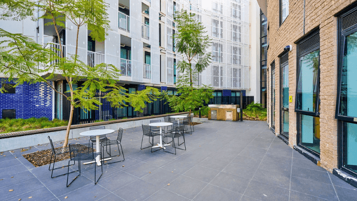 UniLodge Park Avenue - Courtyard