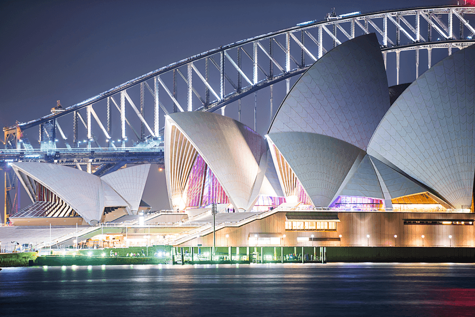 View of Sydney opera house  - Ibis Sydney Darling Harbour